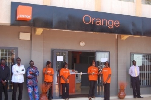 Orange pourrait abandonner certains marchés en Afrique