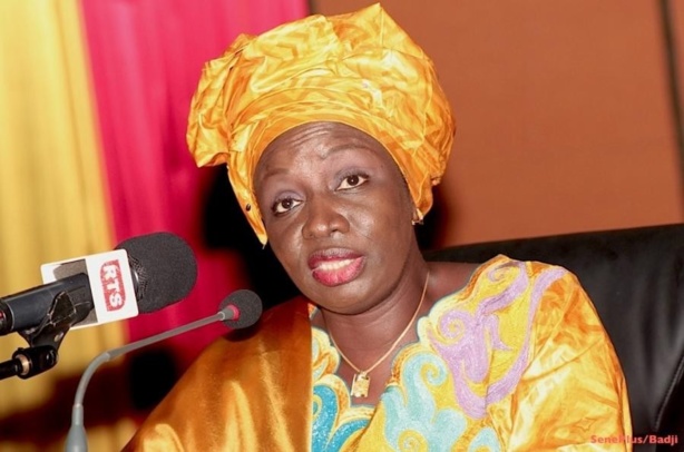 Le premier ministre Aminata Touré.