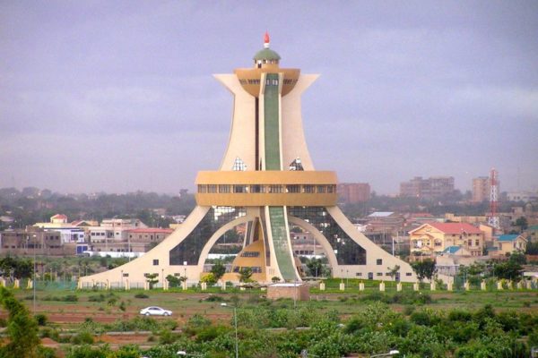 Obligations du trésor : Le Burkina obtient 112,779 milliards de FCFA auprès des investisseurs du marché financier de l’UEMOA.