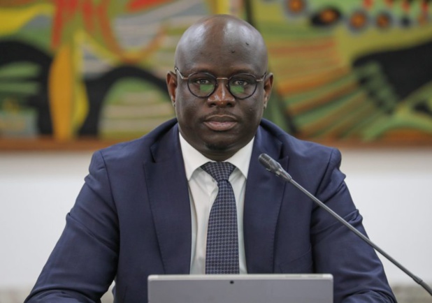 Cheikh Diba ,ministre des Finances et du Budget