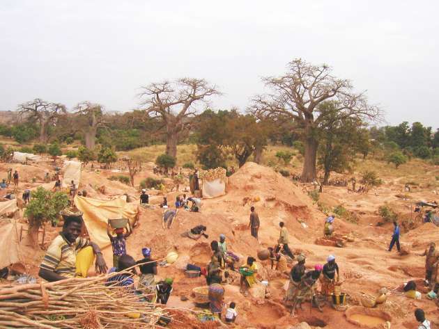 Macky Sall : "Nous allons mettre de l’ordre dans l’orpaillage traditionnel"