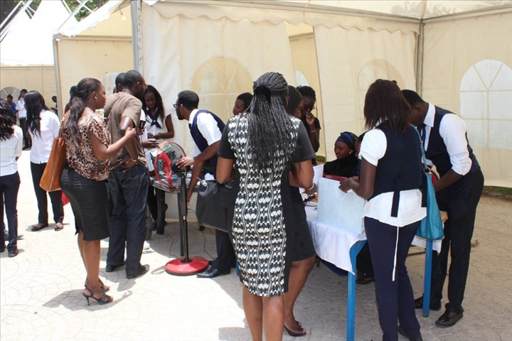 Le projet d’appui à la promotion de l’emploi des jeunes et des femmes(PAPEJ) va générer 15 000 emplois, selon Macky Sall