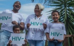 AFP PHOTO/MUJAHID SAFODIEN Mandisa est une infirmière sudafricaine qui vit avec le VIH et encourage les gens à se faire tester pour le VIH. Son mari et ses deux filles sont tous séronégatifs